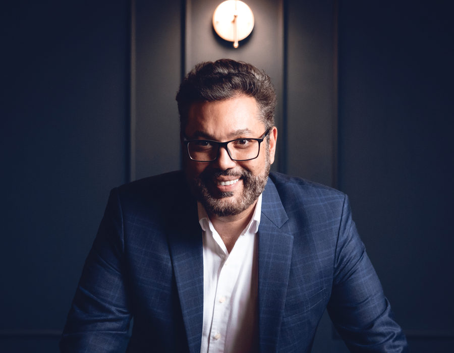 Dr. Alexandre Tavola